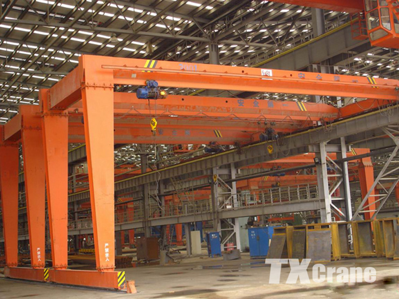 MB-Double-Beam&Hoist-Door-Crane